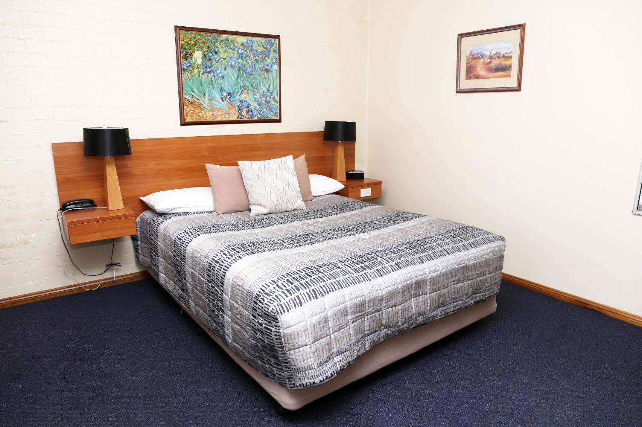 Westwood Motor Inn Armidale Exteriér fotografie
